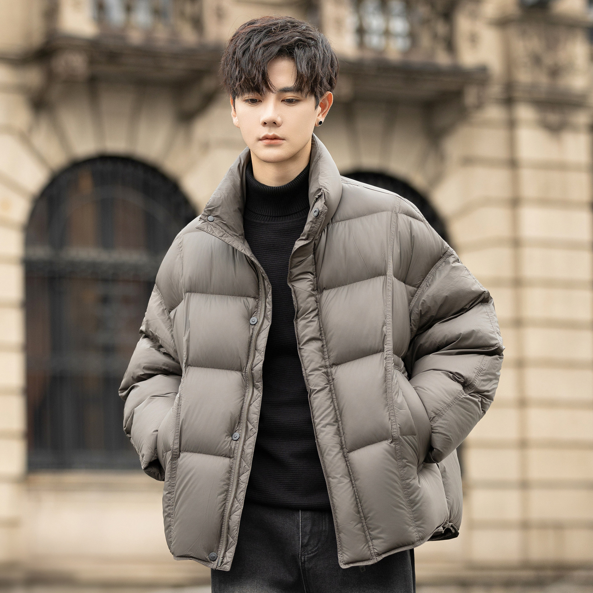 泡芙立领羽绒服男士2025新款冬季短款面包加厚防寒保暖外套青少年