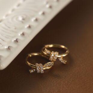 绳结小众高级感微镶扭转金属耳圈气质时髦百搭耳饰耳环蚊香盘耳夹