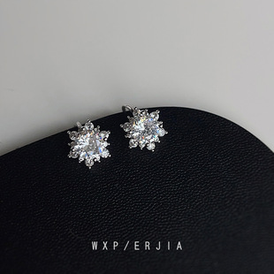 高级感 ins冷淡风简约气质无耳洞耳环耳饰 蚊香盘耳夹锆石雪花时尚
