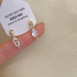 清冷感气质水滴马眼锆石轻奢高级感小众精致灵无耳洞蚊香盘耳夹