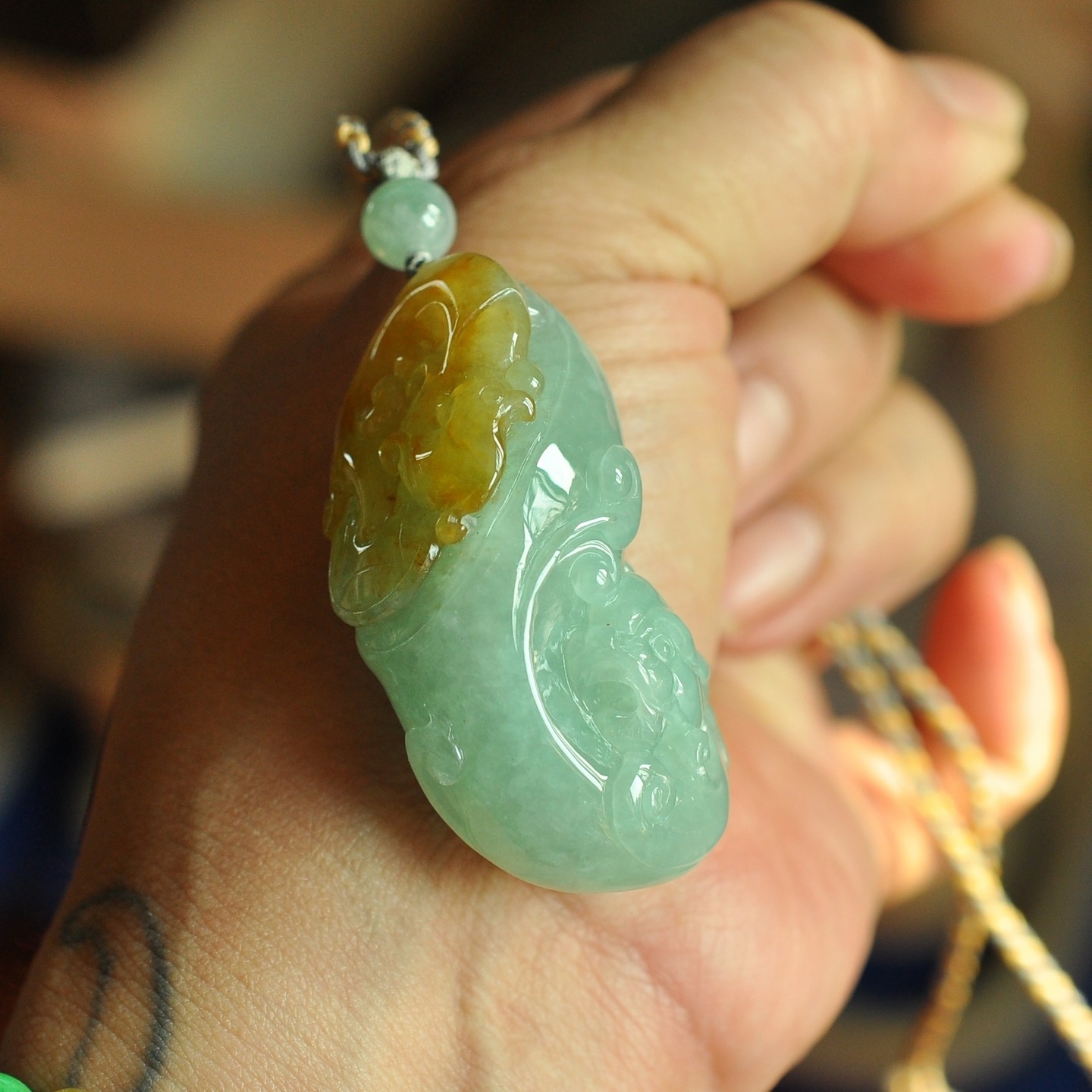 ys01老坑冰润黄加绿双彩龙凤保真正品天然缅甸A货翡翠吊坠玉坠
