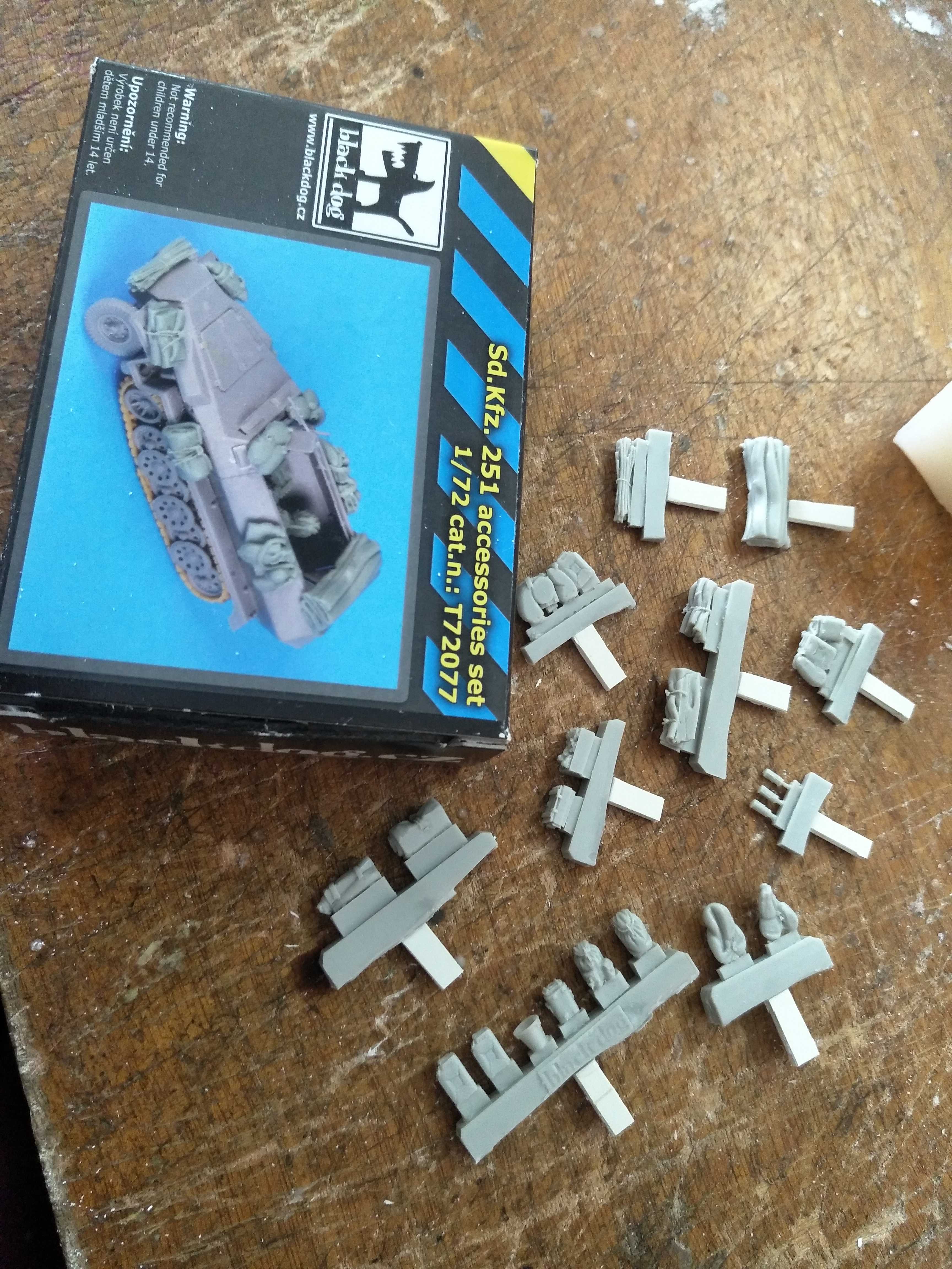 1/72树脂二战德军半履带包裹