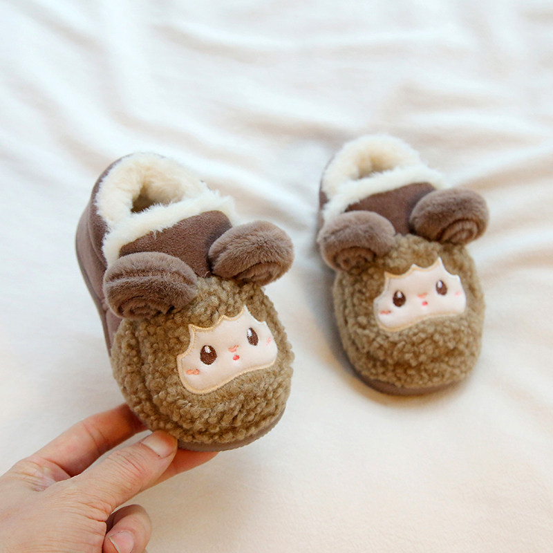 儿童雪地靴加绒加厚女室外男宝宝大棉鞋子保暖1-4岁室内卡通冬季