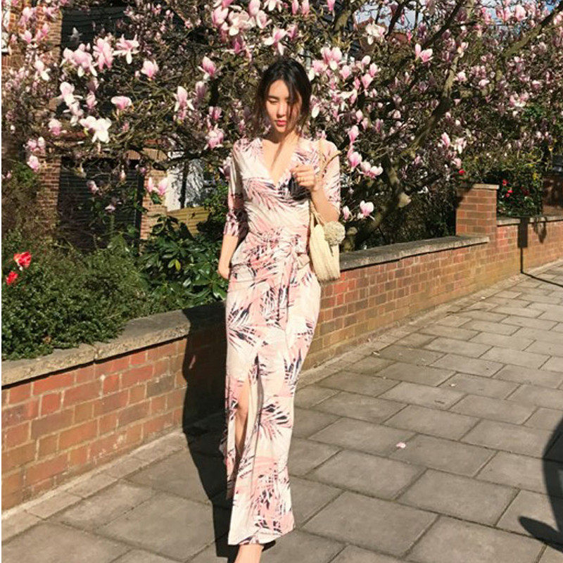 2025新款印花连衣裙女夏碎花长款裹身裙V领修身显瘦气质粉色长裙
