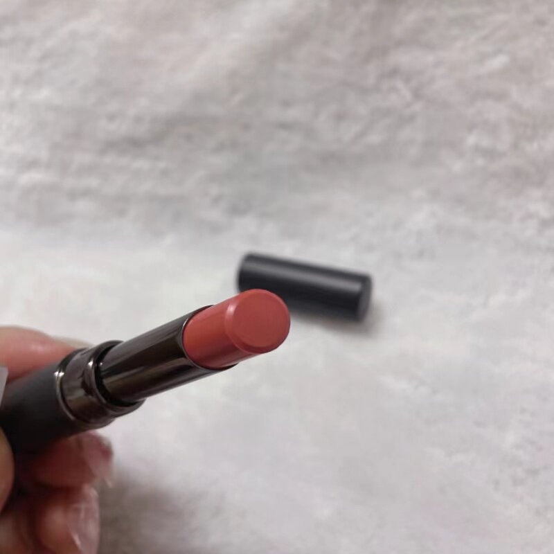 日本天然有机滋润砍妹DAZZSHOP细管口红唇膏色泽饱满不易脱色
