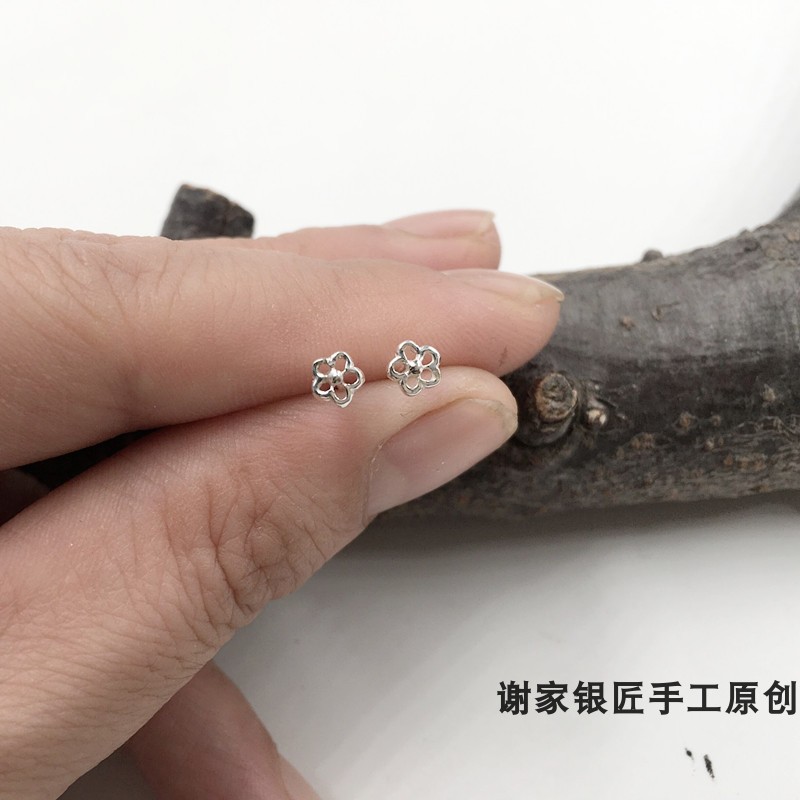 99纯银饰品秀气镂空弯钩梅花耳钉