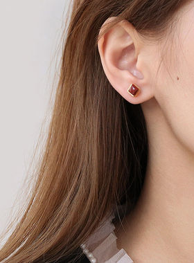 小巧精致方形耳钉女款镀金色耳环南红复古个性简约气质文艺耳饰