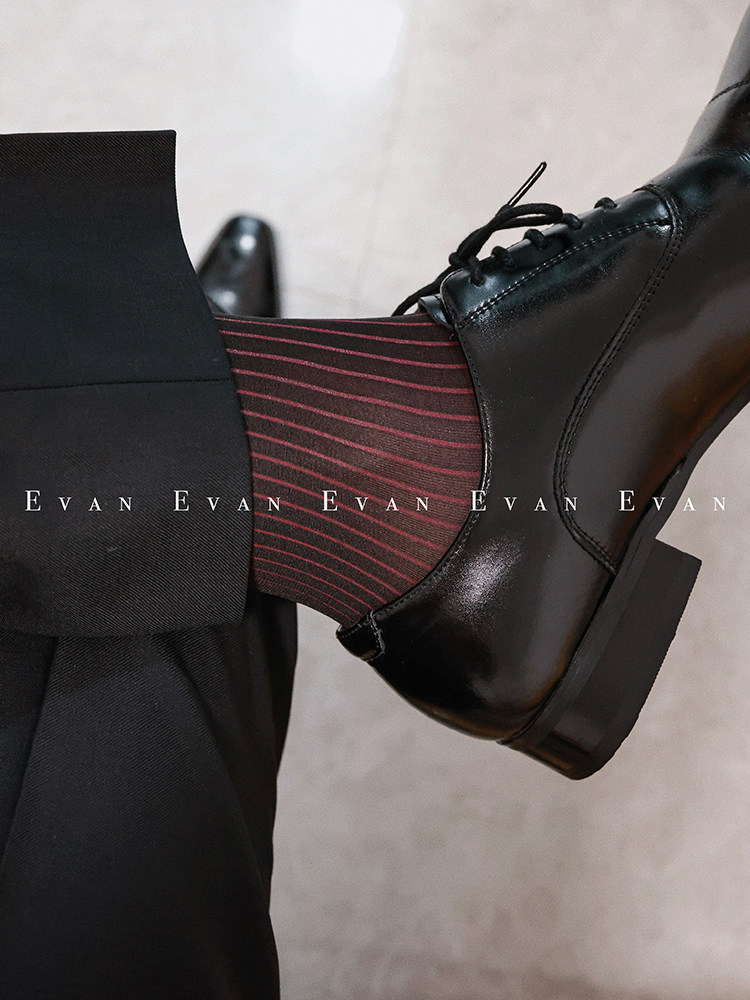 暗夜酒红条纹西装丝袜男士正装袜子绅士商务舒适中长筒新款透气