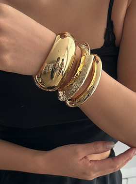 精美饰品包邮 法式复古宽面不对称手镯 金属感圆形Bracelet套装