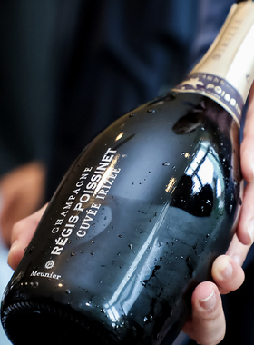 小农香槟 Regis Poissinet极干型香槟2013 皮诺莫尼耶 AIW