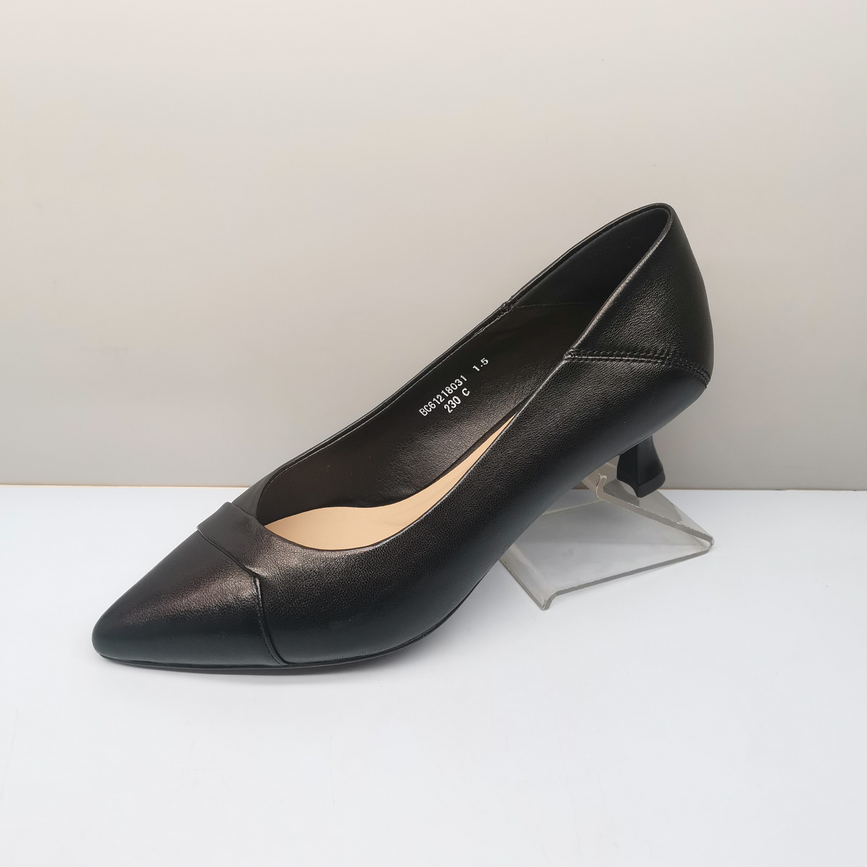 红蜻蜓女鞋春秋新款BC61218031羊皮中跟尖头工装职业通勤一脚蹬女