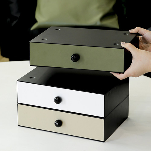 拼色可堆叠抽屉多功能桌面收纳盒