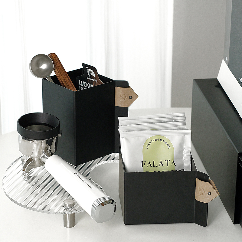 简约正方形笔筒桌面收纳盒