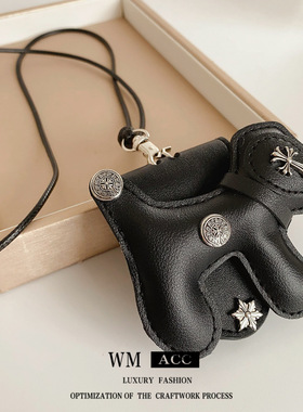 黑色小狗皮革墨镜包包项链眼镜夹收纳挂脖锁骨链感百搭项饰女