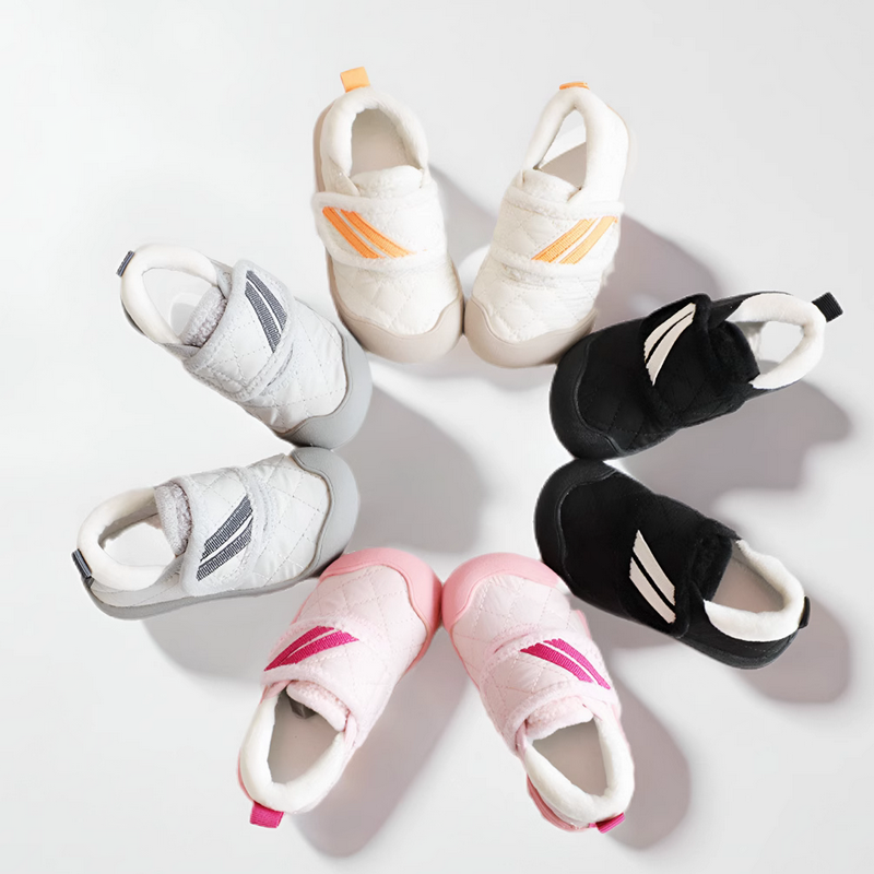 儿童幼儿园室内鞋一脚蹬布鞋软底