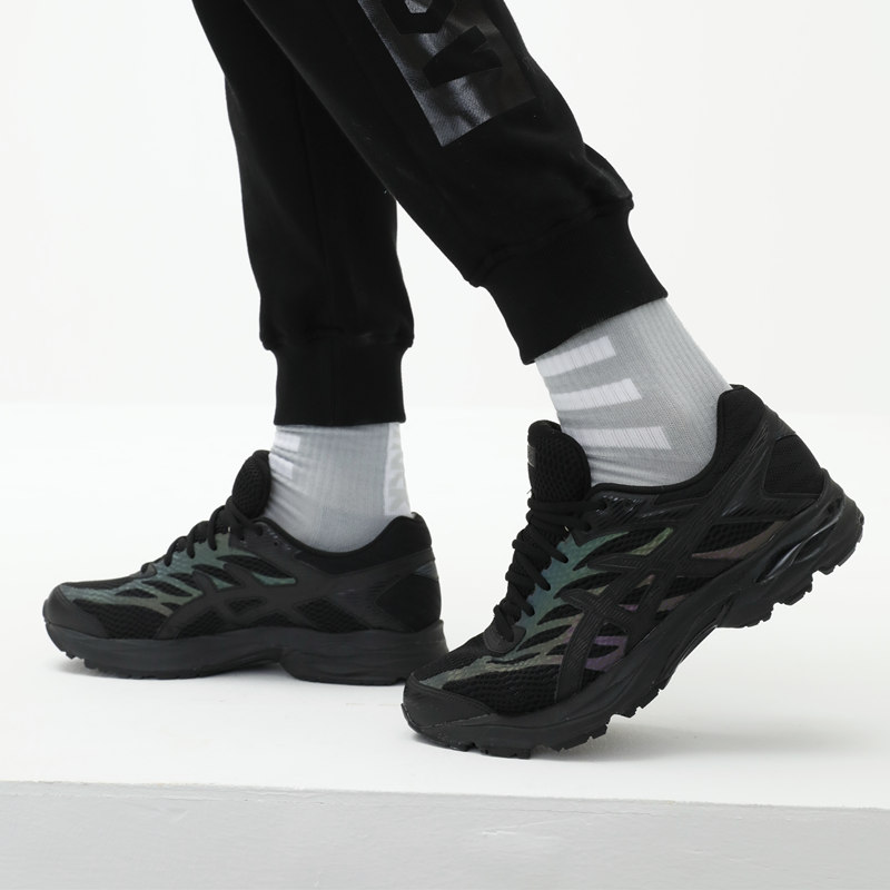 黑色夜跑跑鞋Asics/亚瑟士男款