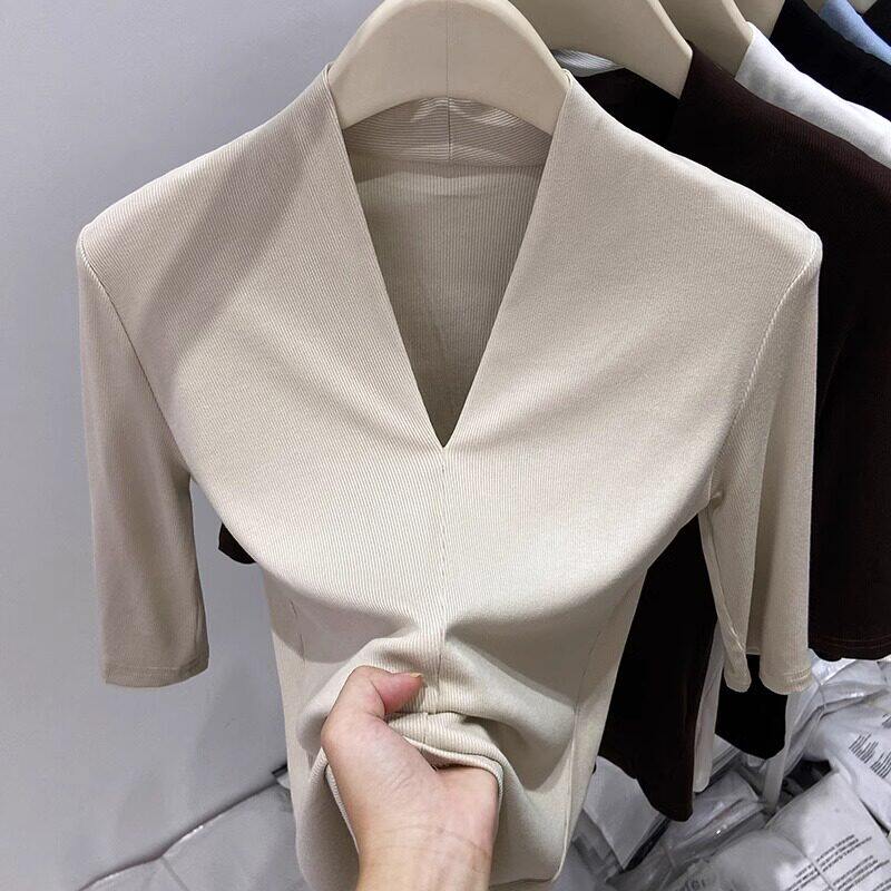 品牌折扣正品女装断码清仓特价不能退换欧货V领螺纹中袖t恤女秋季