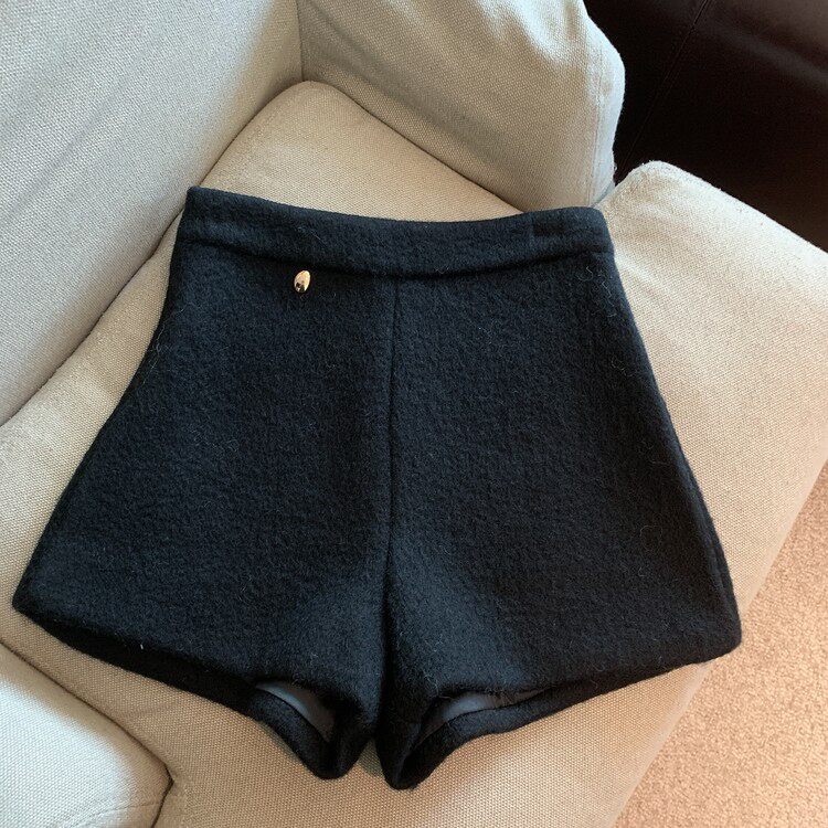 品牌折扣正品女装断码清仓特价不能退换黑色毛呢短裤女
