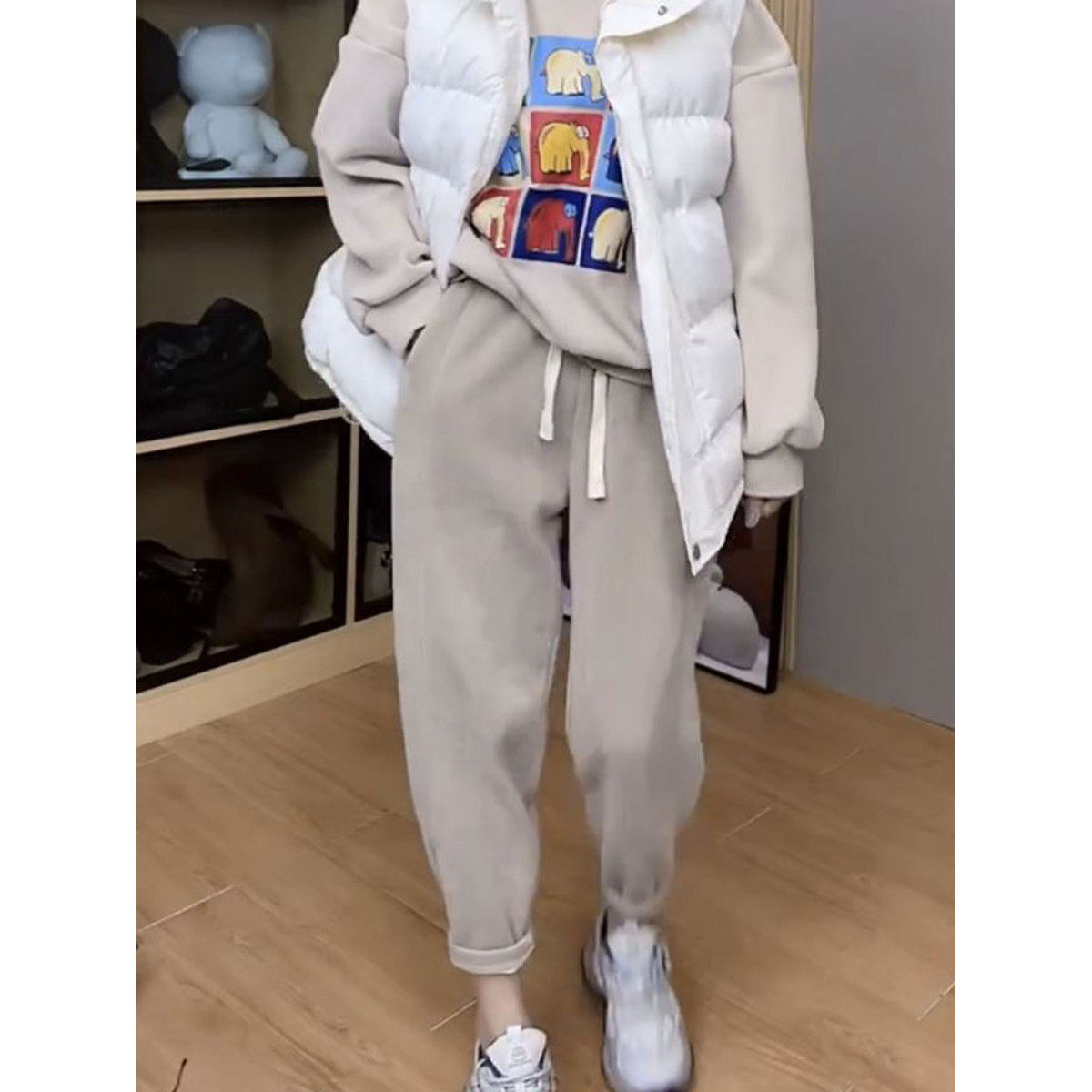 品牌折扣正品女装断码清仓特价不能退换梨形身材裤子加绒加厚卫裤