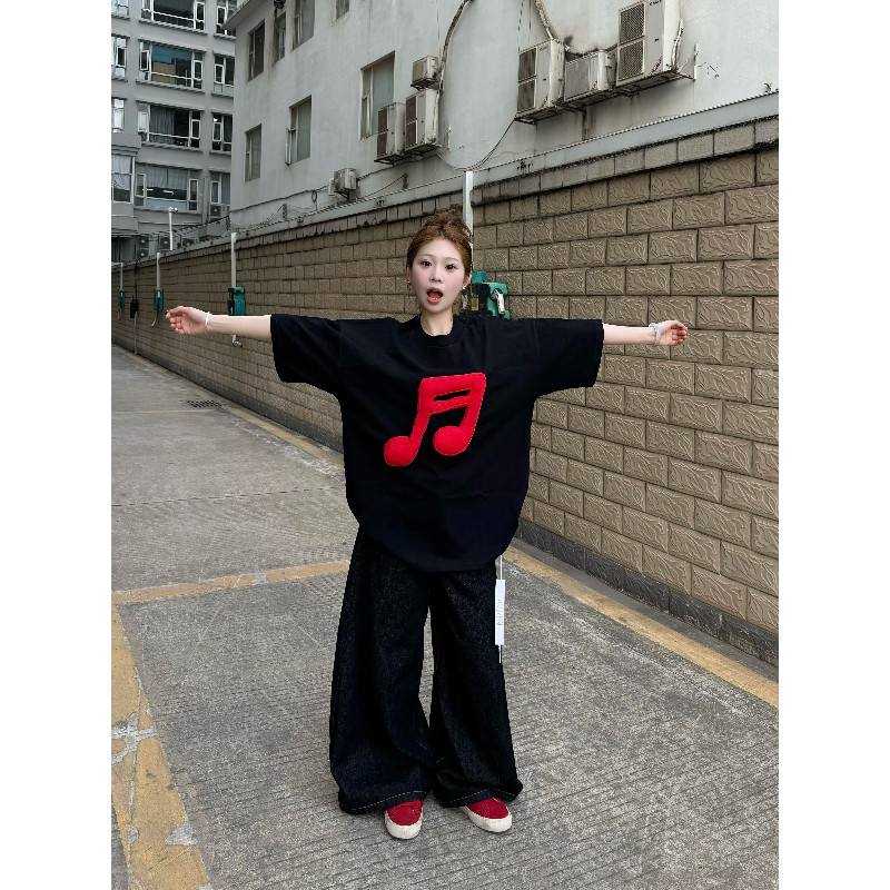 品牌折扣正品女装断码清仓特价不能退换音符印花时尚oversize宽松