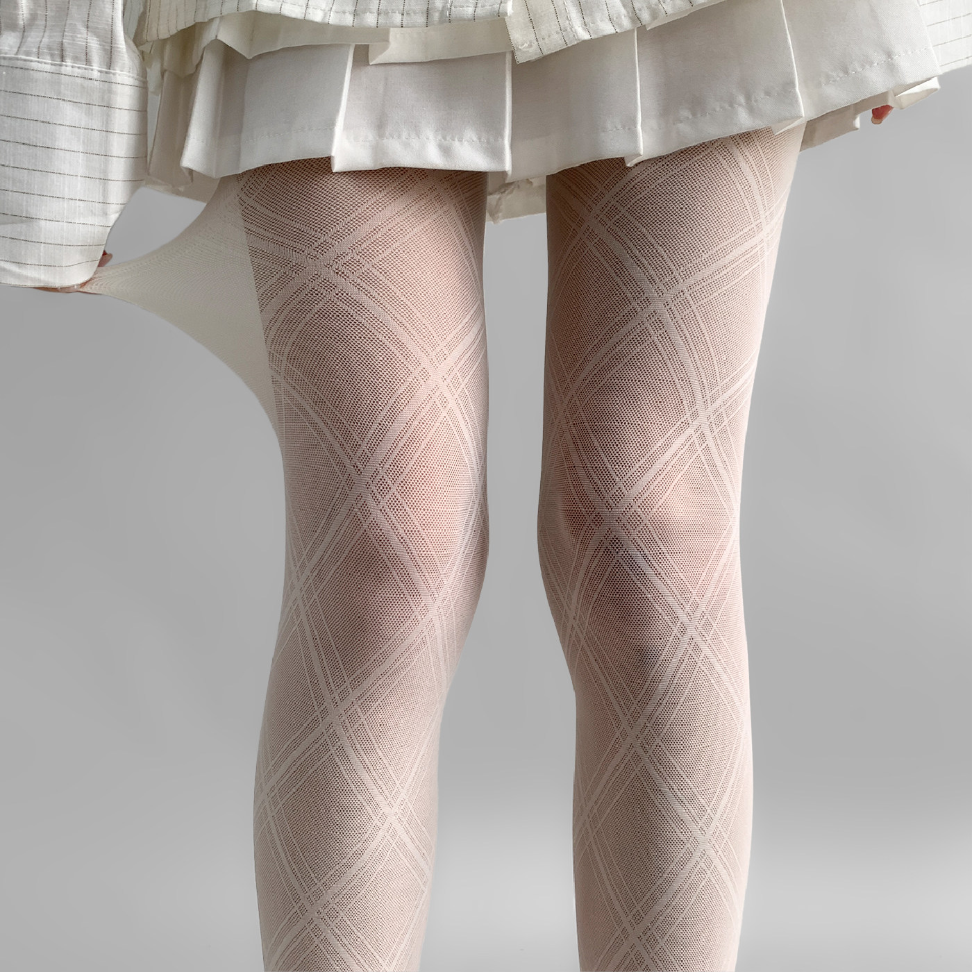 夜间教习室灰色丝袜女夏季薄款黑色交叉大菱格纯欲连裤袜性感灰丝,女士内衣/男士内衣/家居服,连裤袜/打底袜,淘宝优惠券,粉丝福利购,淘宝优惠卷