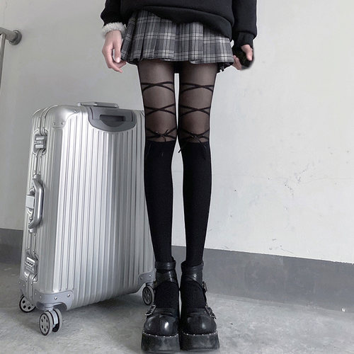 夜间教习室春季黑色拼接丝袜