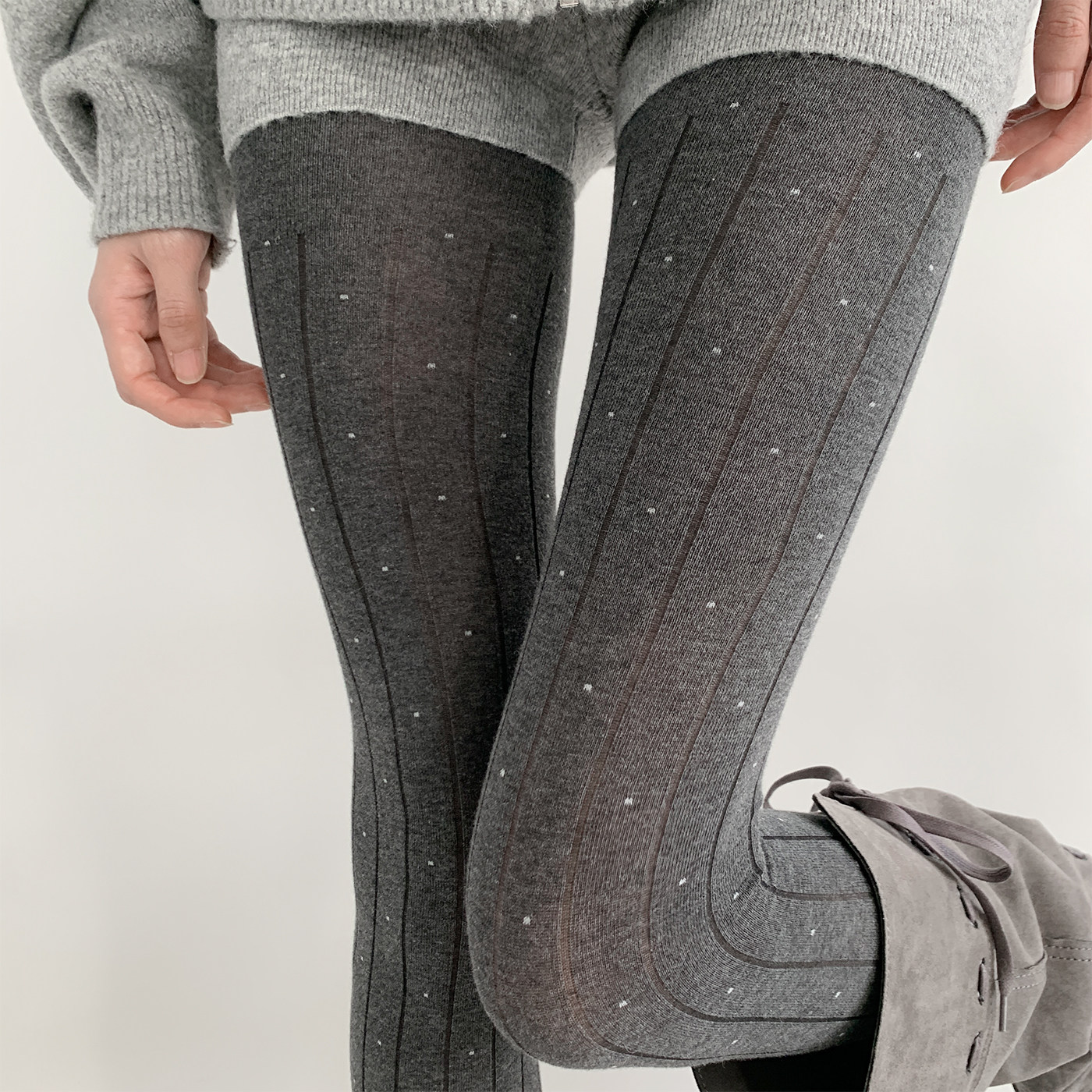 夜间教习室灰色连裤袜女复古波点显瘦竖条纹秋冬外穿打底裤配靴子,女士内衣/男士内衣/家居服,连裤袜/打底袜,淘宝优惠券,粉丝福利购,淘宝优惠卷