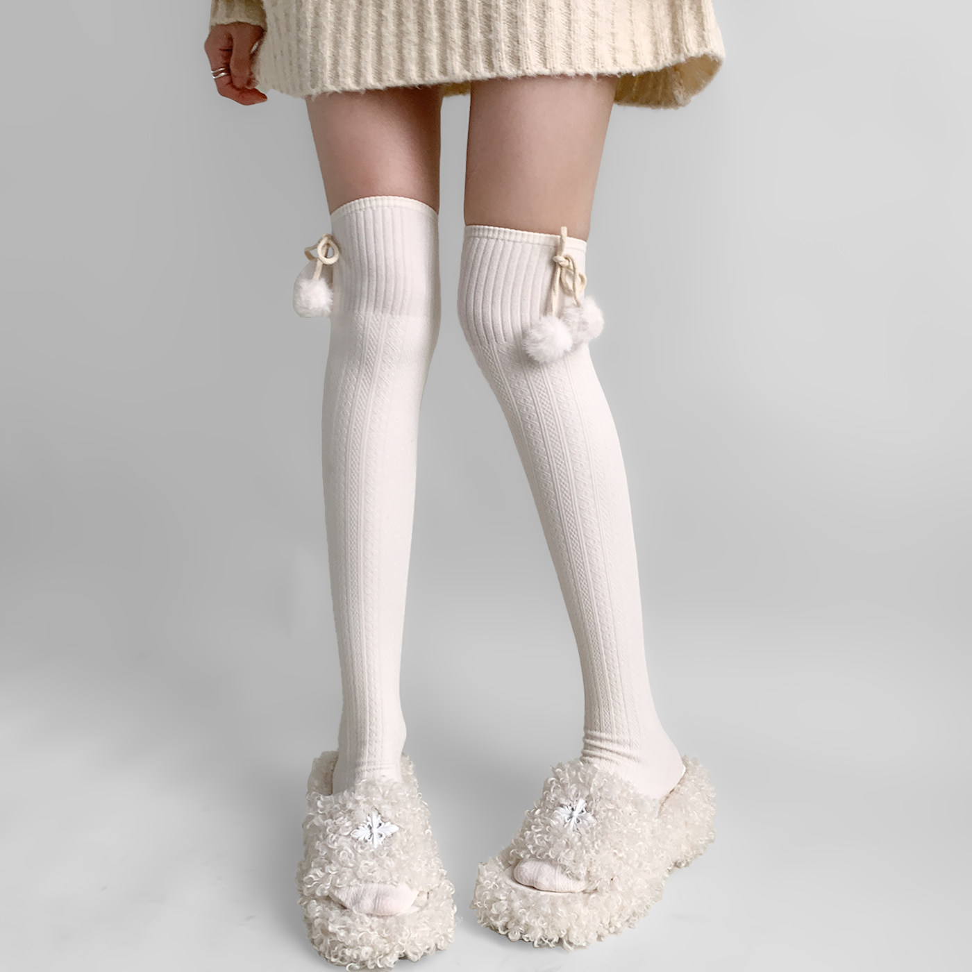 夜间教习室白色过膝袜女秋冬可爱lolita毛球大腿袜显瘦jk高筒袜子,女士内衣/男士内衣/家居服,长筒袜,淘宝优惠券,粉丝福利购,淘宝优惠卷