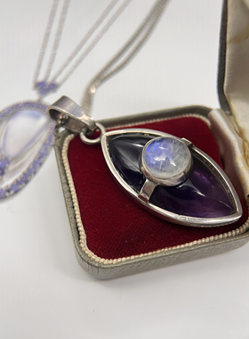 伦敦买回古董银紫水晶月光石项链，长38cm尺寸3.7*1.94重15克