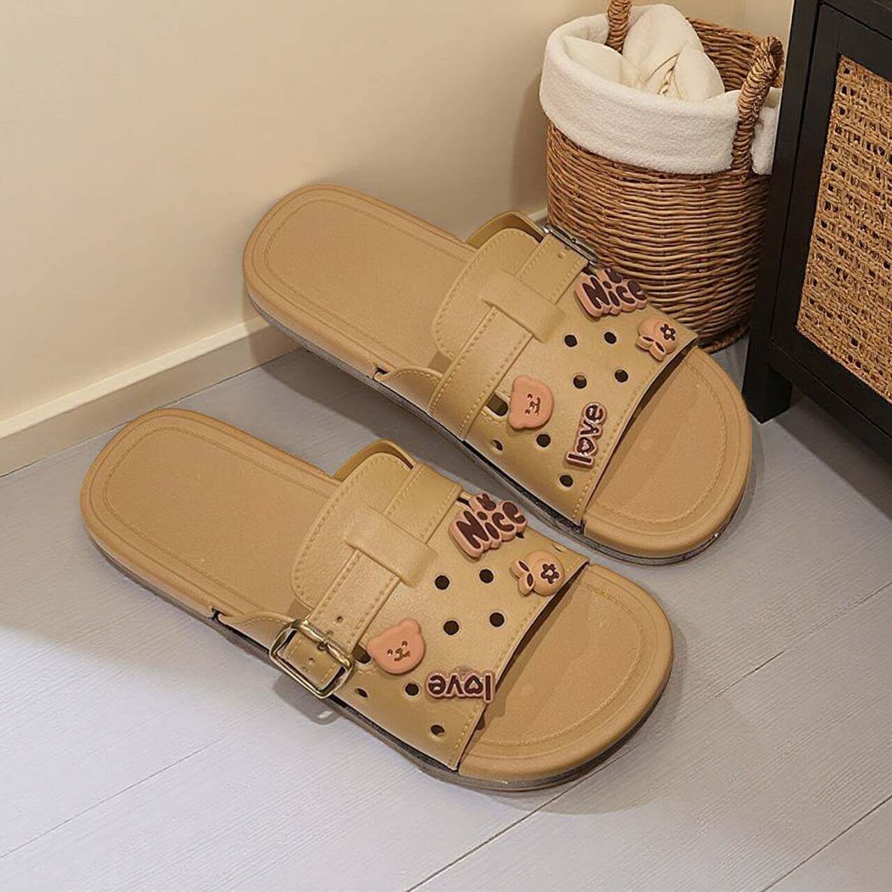 平底拖鞋女时尚diy小众可爱勃肯凉拖鞋女夏季透气外穿沙滩一字拖