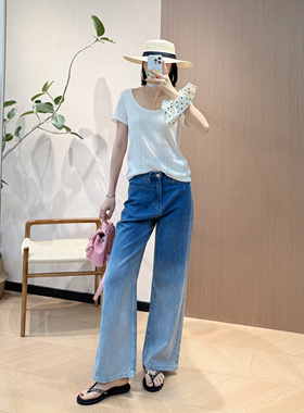 er渐变超柔软直筒牛仔裤+VIK 镂空莫代尔混纺针织短袖