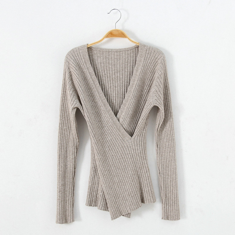 坑条纹交叉大v领针织纯色打底衫