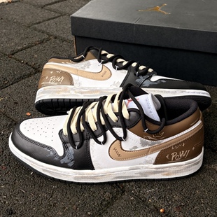 定制球鞋 Jordan Air Jordan 1 做旧 双鞋带低帮 复古篮球鞋 男款