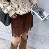 胖MM美式 设计感蕾丝拼接半身裙 复古宽松遮胯打底短裙2 300斤大码