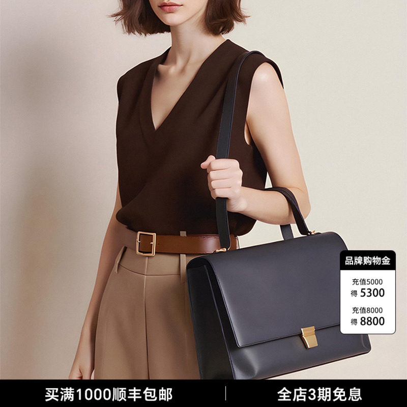 coccinelle医生包系列斜挎轻奢包图片