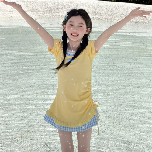 女童泳衣2026新款儿童连体裙式泳装中大童女孩海边绝美度假游泳衣