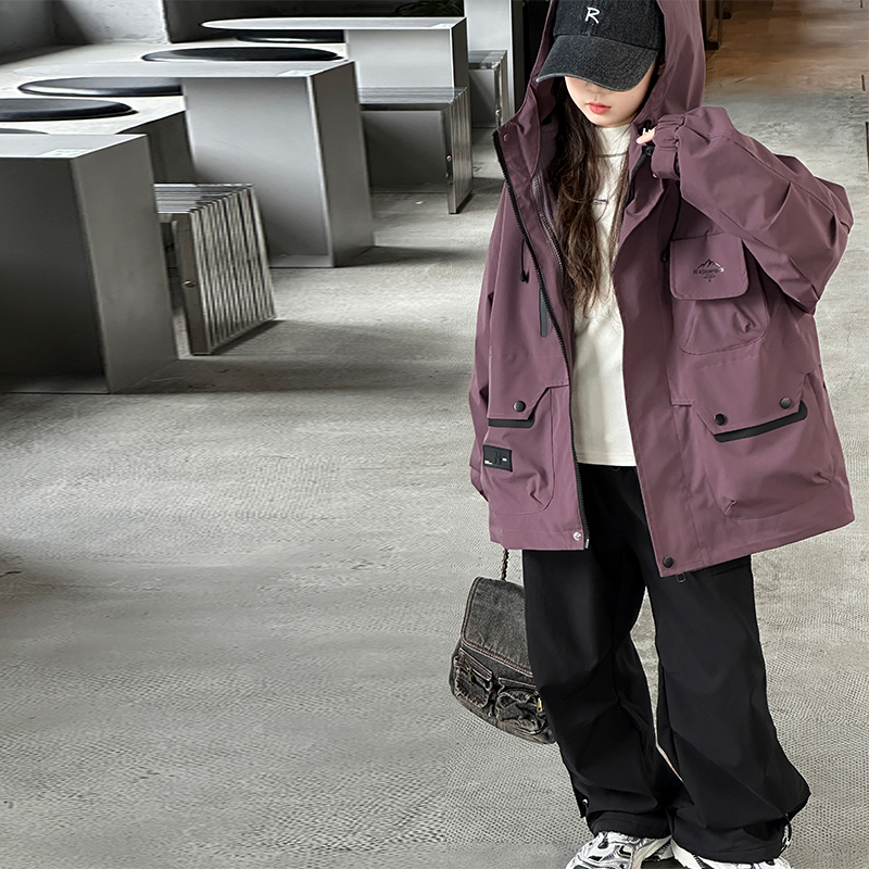 女童冲锋衣三合一可拆卸2025新款儿童户外防风衣女大童秋冬款外套