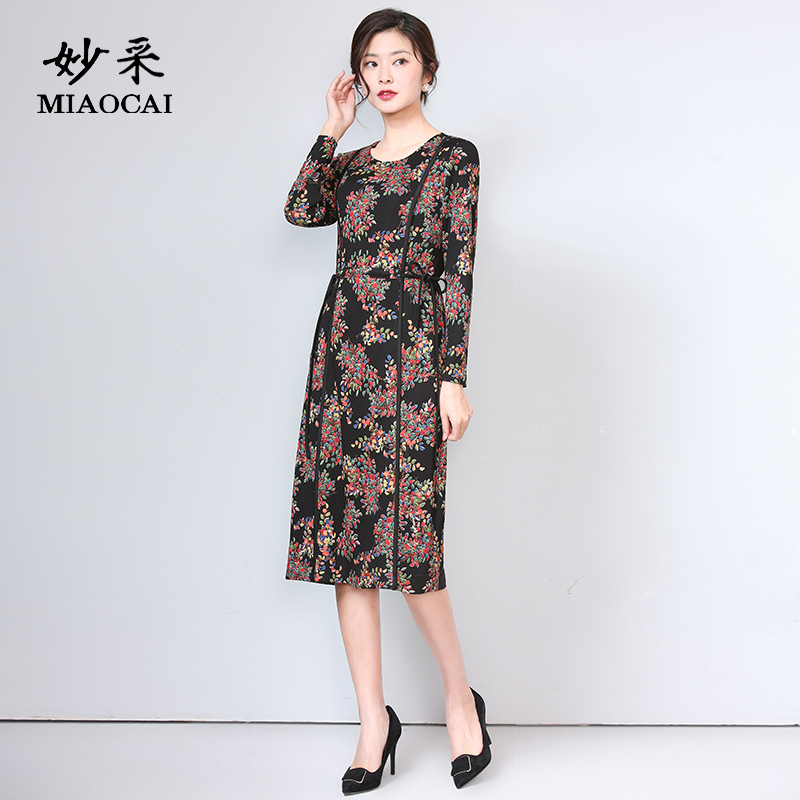 妙采旗舰店中年妈妈新款连衣裙女时尚印花针织中老年中长款裙子