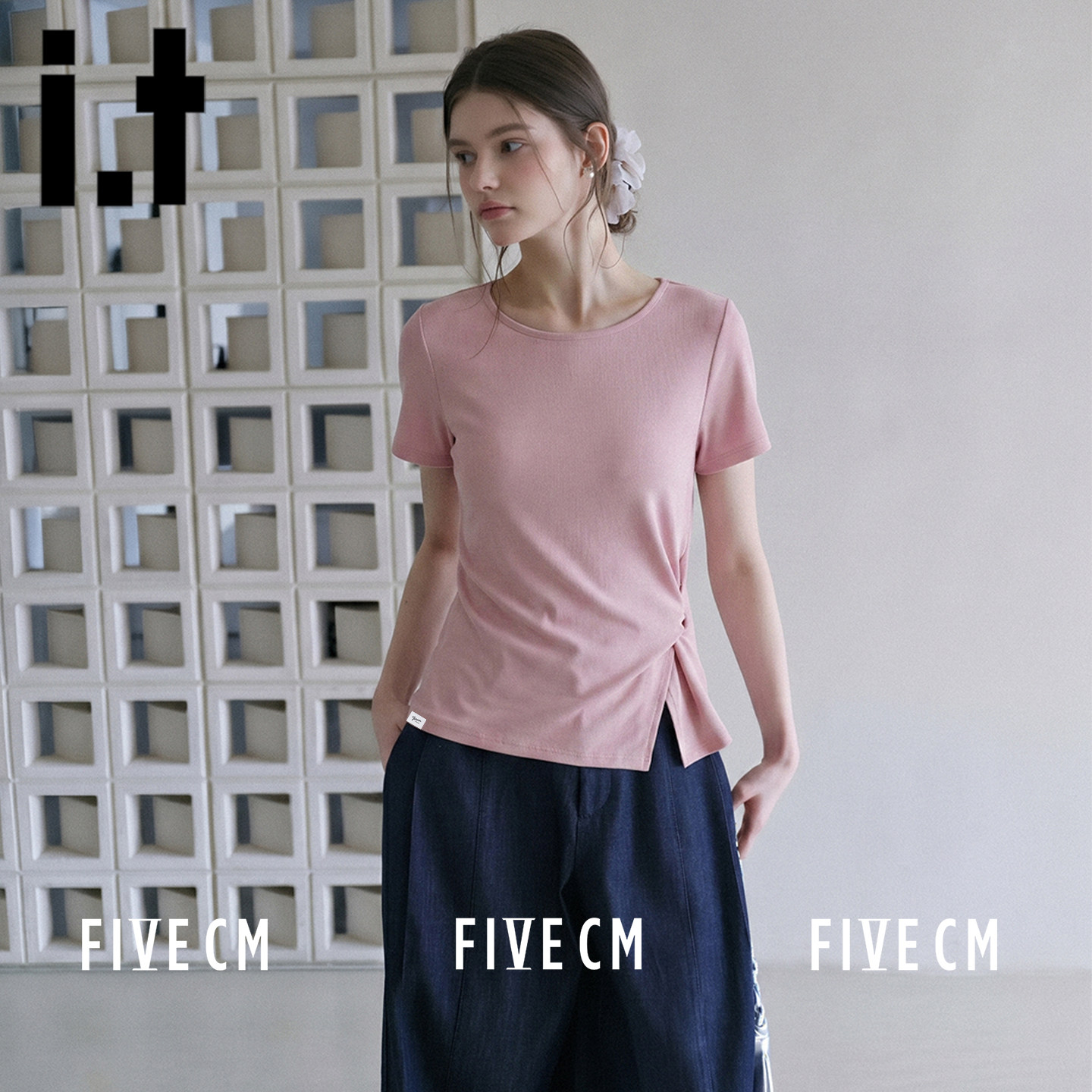itFIVECM纯欲风侧开叉短袖T恤女