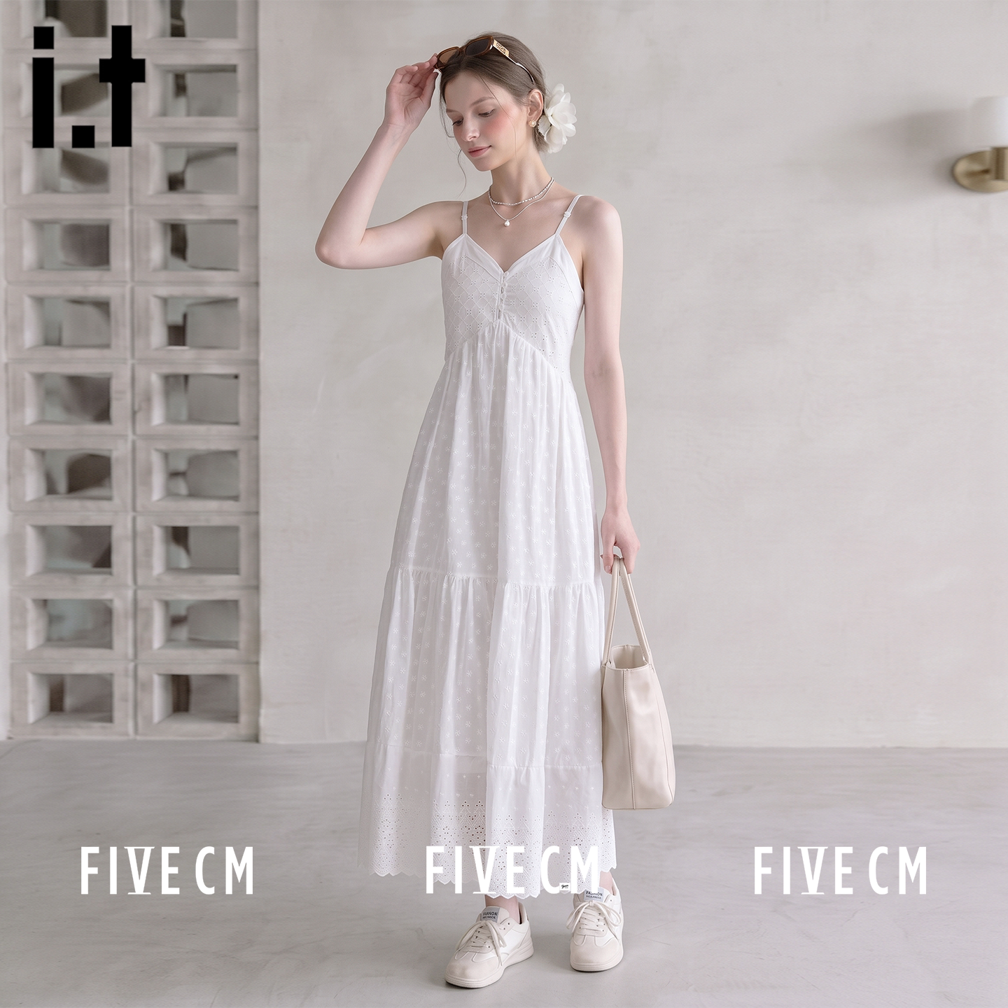 itFIVECM漫风镂空小白裙女