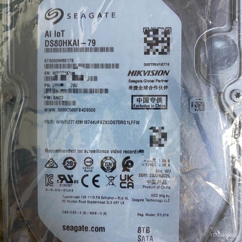 希捷8TB企业级硬盘型号：ST8000NM017B DS80