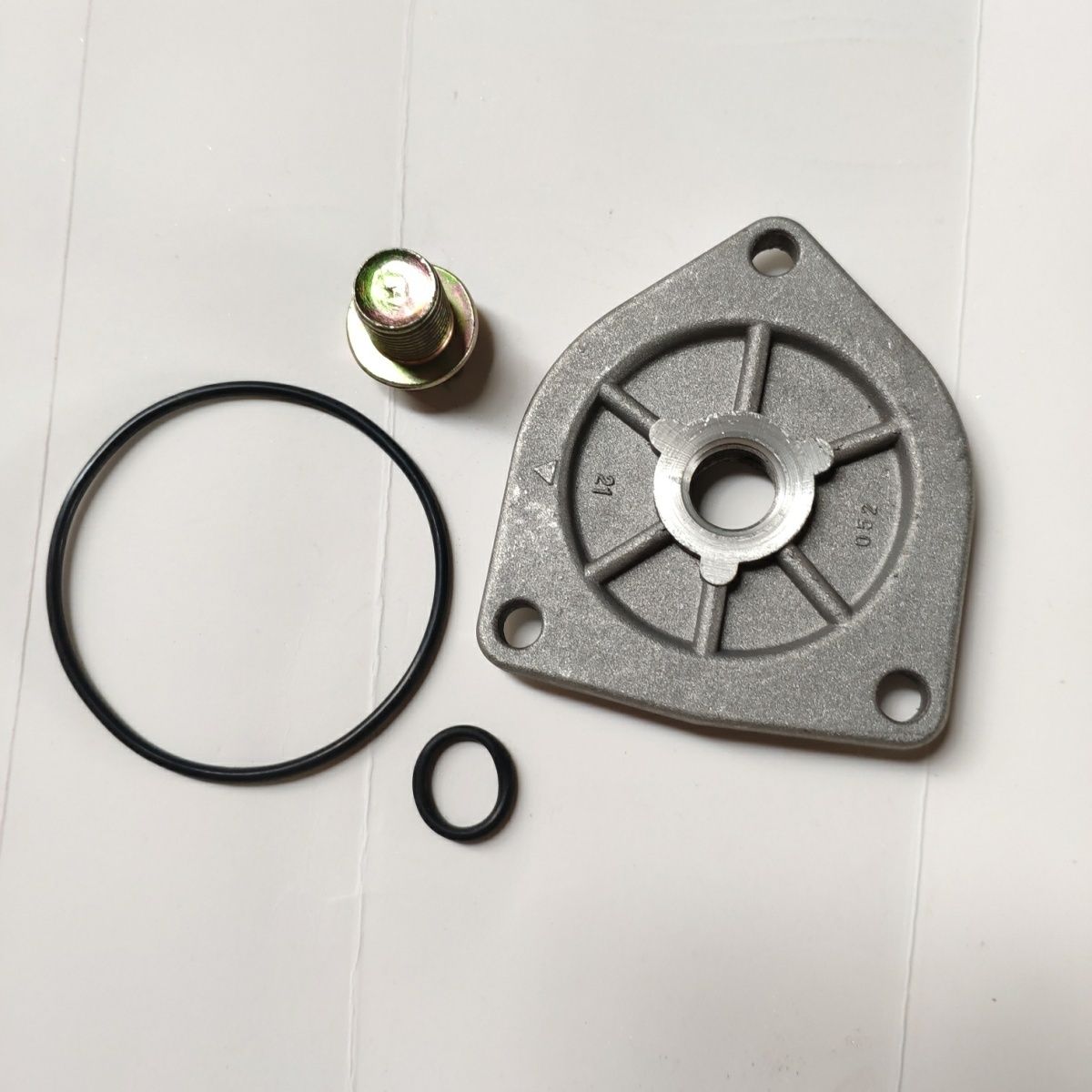 适用锐爽EN125-2F2E2A机油滤网盖放油螺丝钻豹底壳发动机放油底板