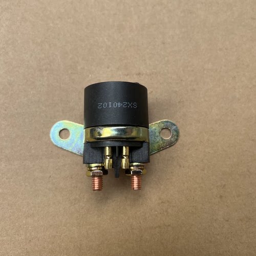 轻骑铃木踏板电喷优友UU125T启动马达继电器UY125T吸铁开关带防伪