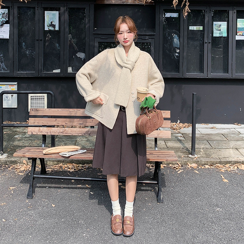 浅黄色小个子时尚减龄双面呢外套女冬高级感气质感加厚保暖上衣图片
