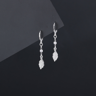s925银针镶钻水滴树叶耳扣女气质短款流苏耳环2026新款小清新耳饰