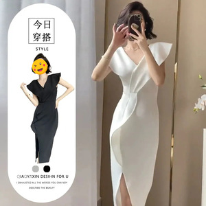 赫本风御姐V领飞飞袖连衣裙女2026夏季新款收腰显瘦开叉礼服长裙