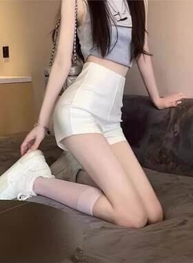 白色西装短裤女夏季薄款