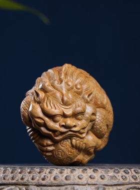 天然绿檀木雕貔貅抱球文玩手把件家居装饰品桌面工艺品檀香摆件