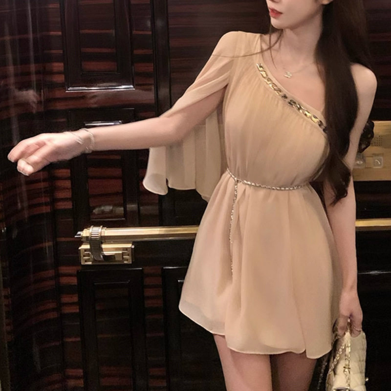 【月下蝶影】2025新夏装性感雪纺裙斜肩短裙吊带连衣裙女2025夏季