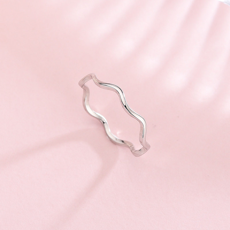 【波浪紋】s925純銀韓國簡約優雅情侶對戒指環幾何型關節尾戒女在類目 飾品/流行首飾/時尚飾品新, 戒指/指環中 - 來自Buy2taobao.com提供專業的淘寶代購服務